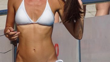 candid bikini teen cameltoe