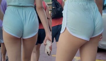 no panties candid teens